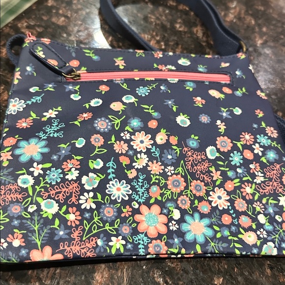 New Fat Face Floral Navy Crossbody Bag - Picture 2 of 7